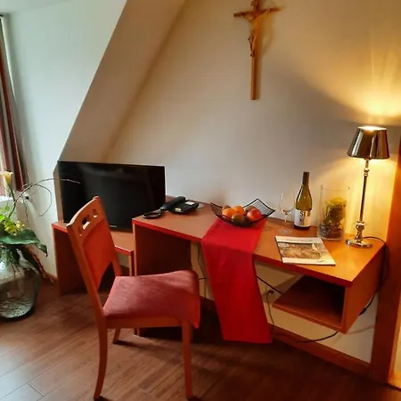Gaestehaus Schweiklberg Hotel